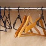 Suporte roupas: guia completo para escolher, instalar e organizar melhor sua casa, loja ou estoque (2026)